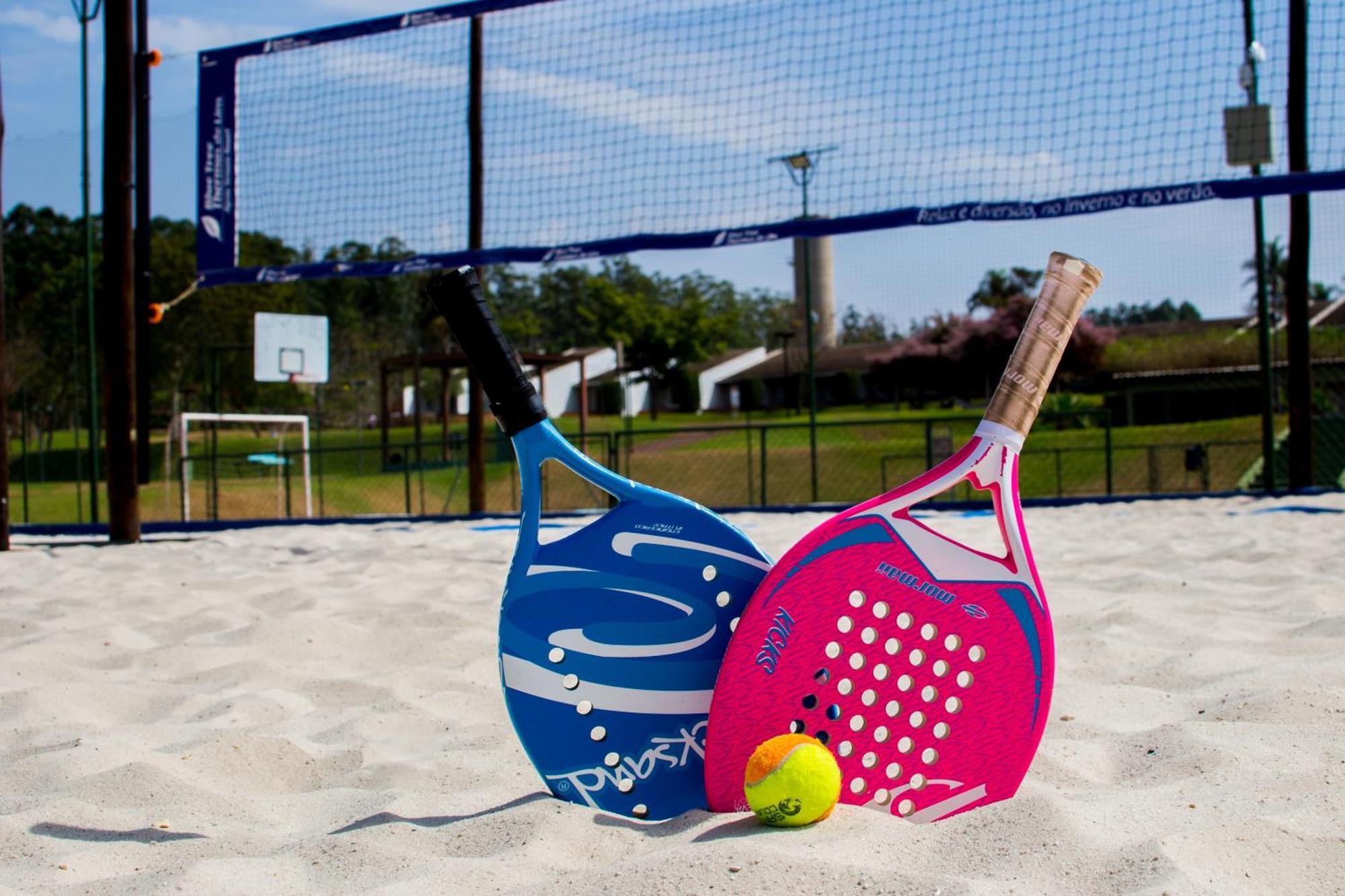 Blue Tree Thermas De Lins Resort Esterno foto Beach tennis rackets